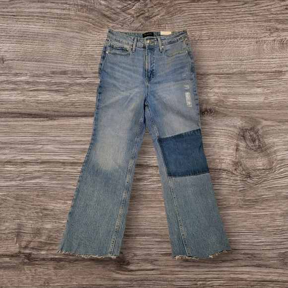 Free Assembly Denim - Free Assembly Classic Denim Blue Jeans with Raw Hem, Size 6, NWT